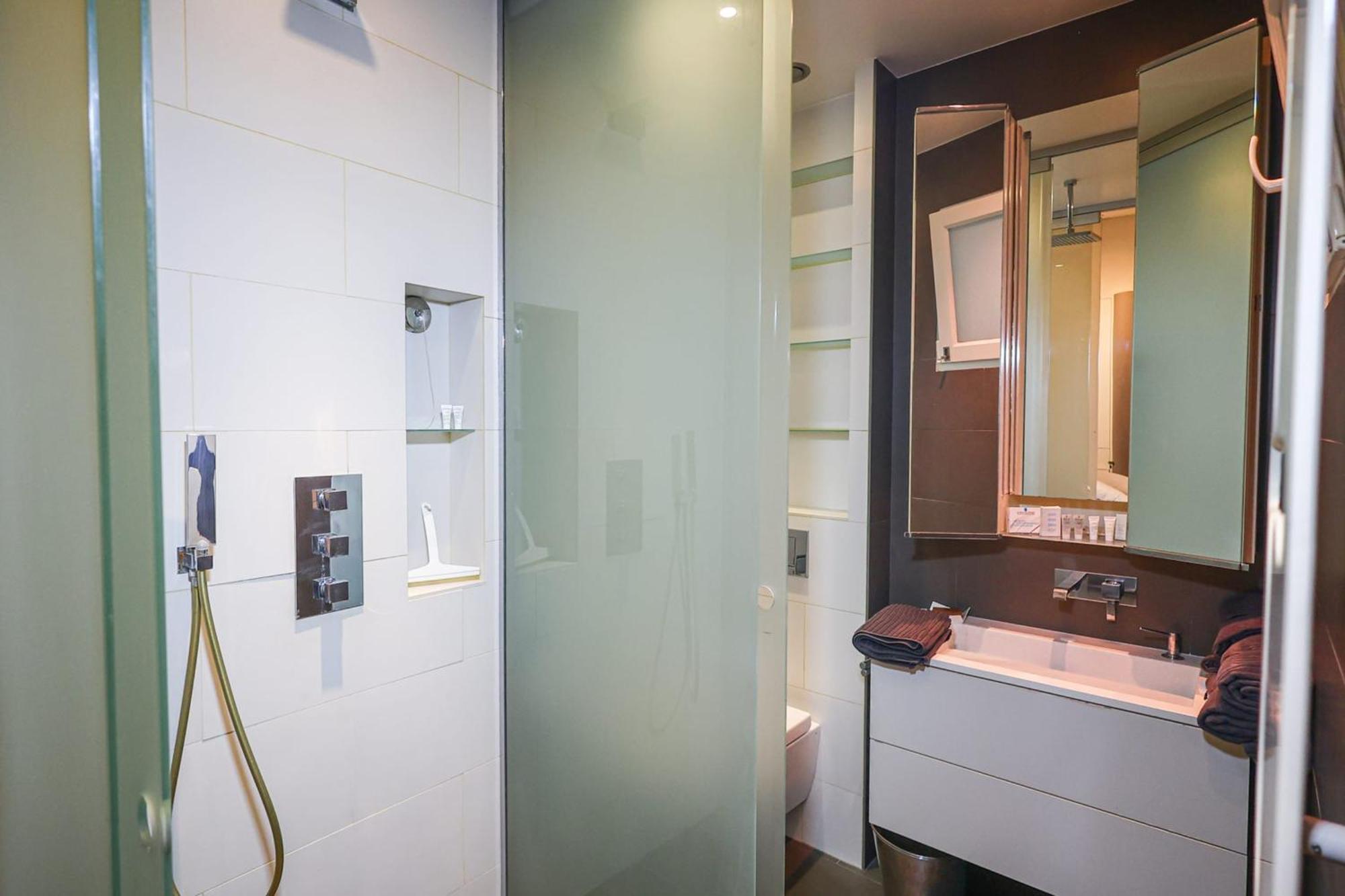 Elegant Appartement Climatise De 65 M2 Avec 2 Ch Párizs Kültér fotó