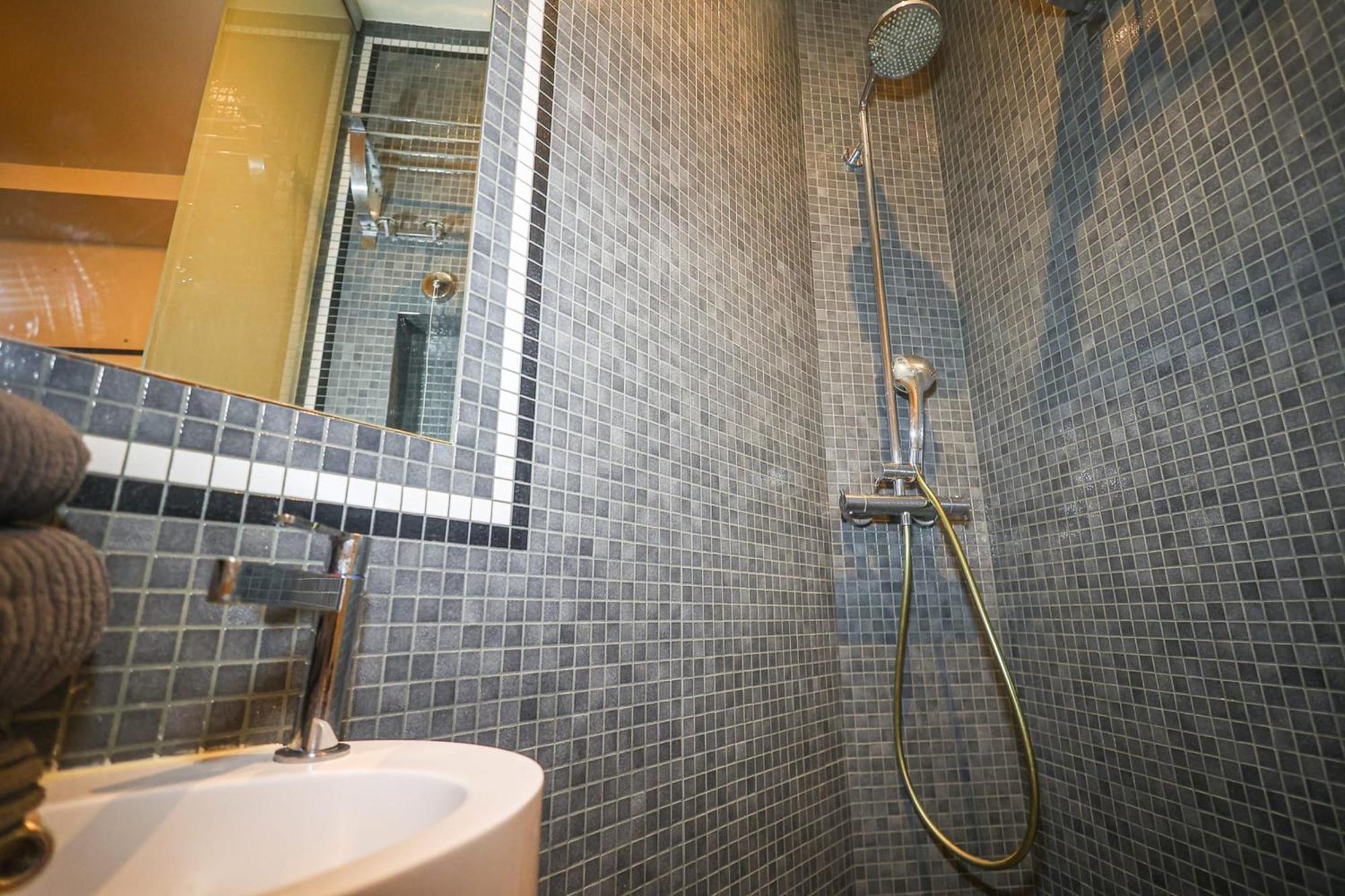 Elegant Appartement Climatise De 65 M2 Avec 2 Ch Párizs Kültér fotó